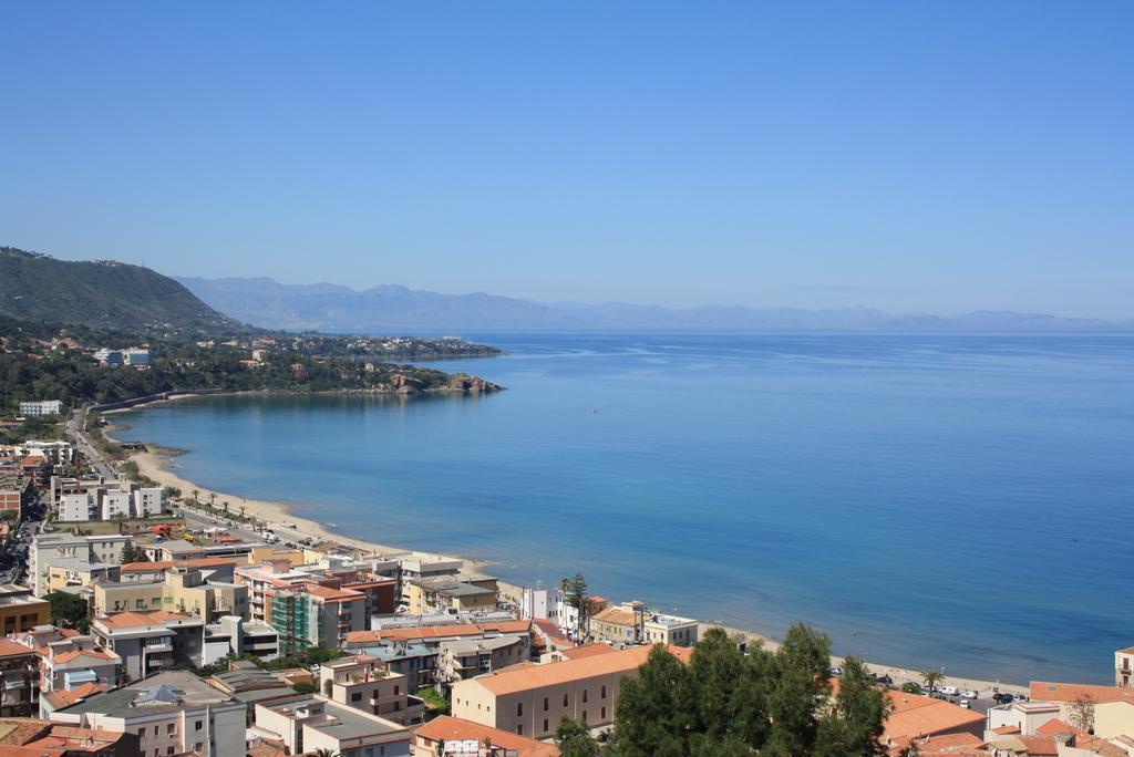 Al 199 Apartment Cefalu Room photo